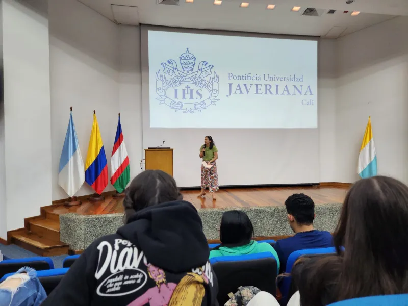 Celebramos el día de Ada Byron junto a jóvenes y niñas que le apuestan a las áreas STEM Celebramos el día de Ada Byron junto a jóvenes y niñas que le apuestan a las áreas STEM