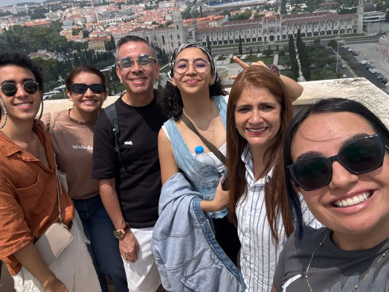 Lisboa y Oporto, una experiencia académica multidisciplinar que conectó sueños, disciplinas y sentidos Lisboa y Oporto, una experiencia académica multidisciplinar que conectó sueños, disciplinas y sentidos