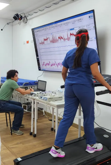 Nuevos laboratorios de Análisis de Movimiento y Ciencias Básicas Nuevos laboratorios de Análisis de Movimiento y Ciencias Básicas